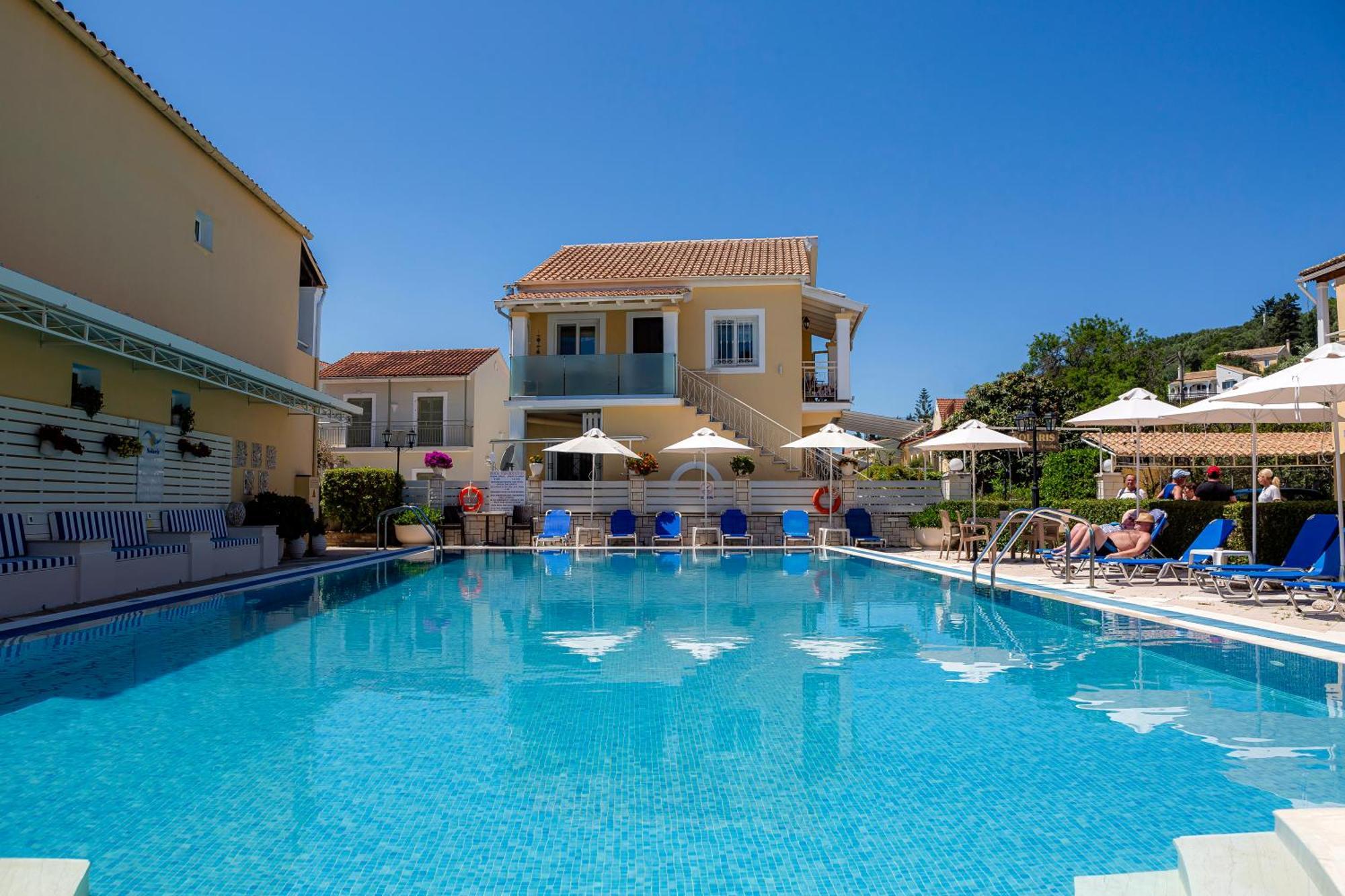 Solaris Methea- Luxury Central Villa By The Castle Kassiopi Eksteriør billede
